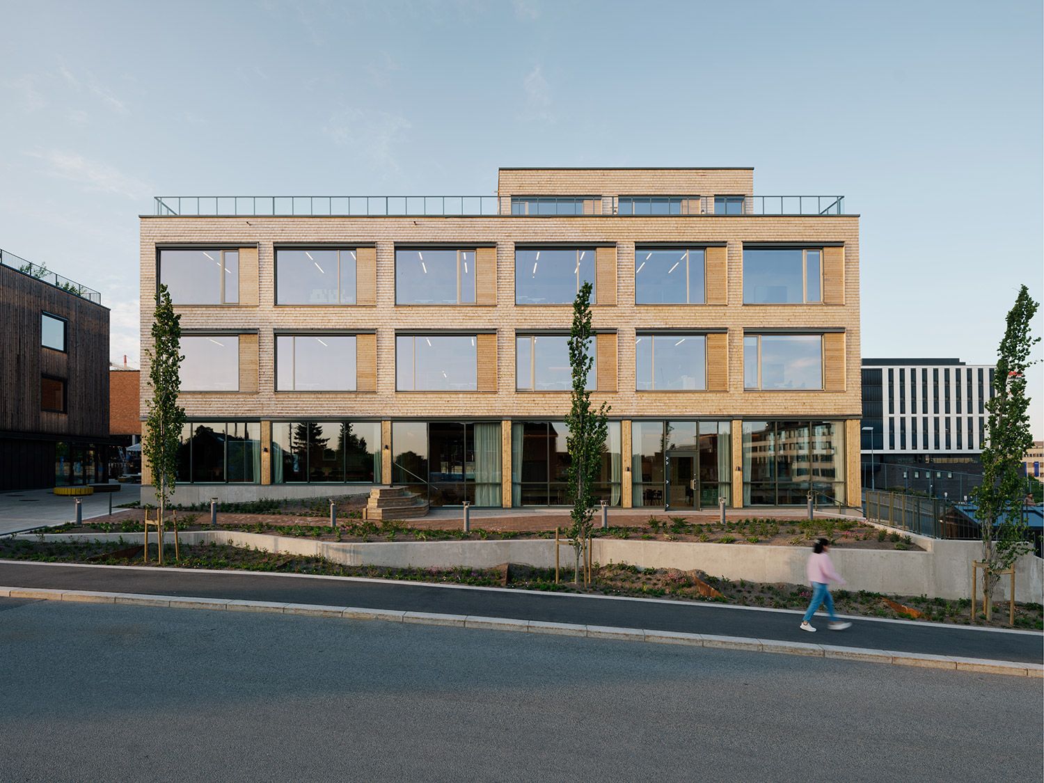 GLYNITVEIEN 11 AS